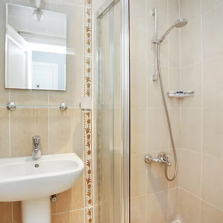 Sheriff Royal Hotel apartamentowy 4*