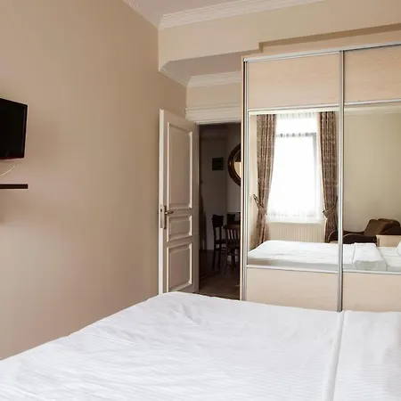 Sheriff Royal Apartahotel Estambul