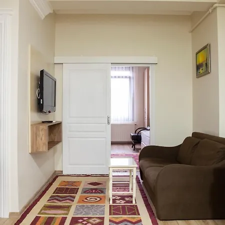 Lejlighedshotel Sheriff Royal 4*